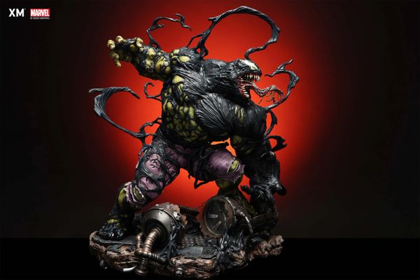 XM 1/4 Venomized Hulk Ver.A (Pre-Order)