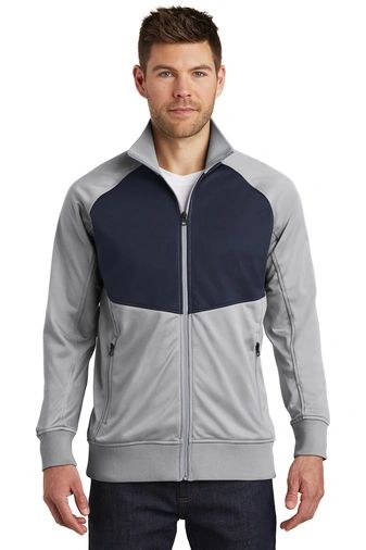 The North Face [NF0A3SEW] Tech Full-Zip Fleece Jacket