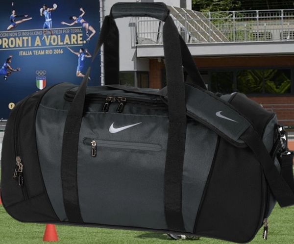 Nike golf carry on duffel bag