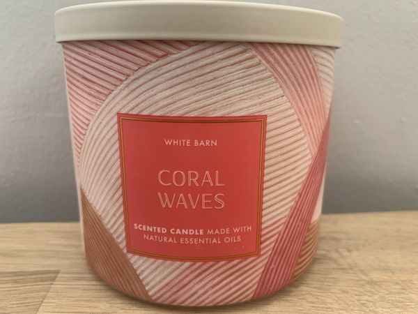 bath and body works white waves candle