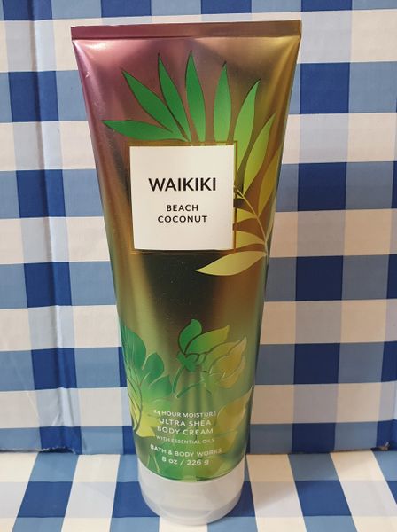 waikiki candle bath and body works