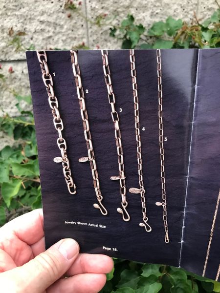 14 Karat Hand-Made Chain - Medium Per Inch