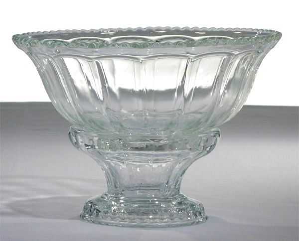 Serving Bowl, Glass w/ Base (3-GAL)