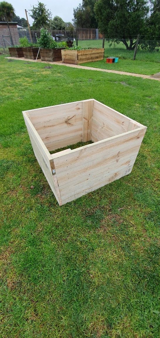 Raised Garden Bed Treated Pine 900mm long x 900mm wide x 600mm high
