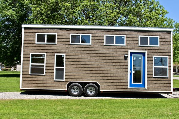 28 Chalet Shack Tiny House On Wheels