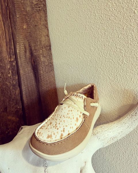 CLEARANCE Spotted Hair Hilo Shoes