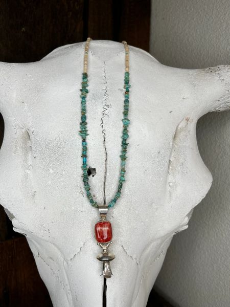 Turquoise Chip Necklace with Spiny Oyster Pendant and Shell Beads