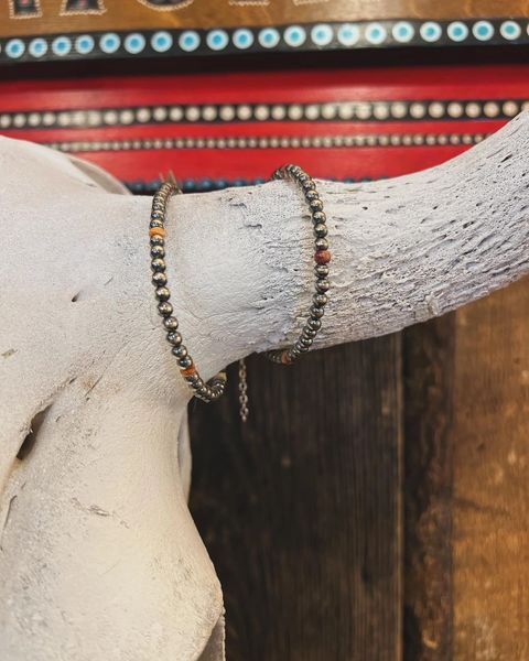 Spiny Oyster Navajo Bracelet