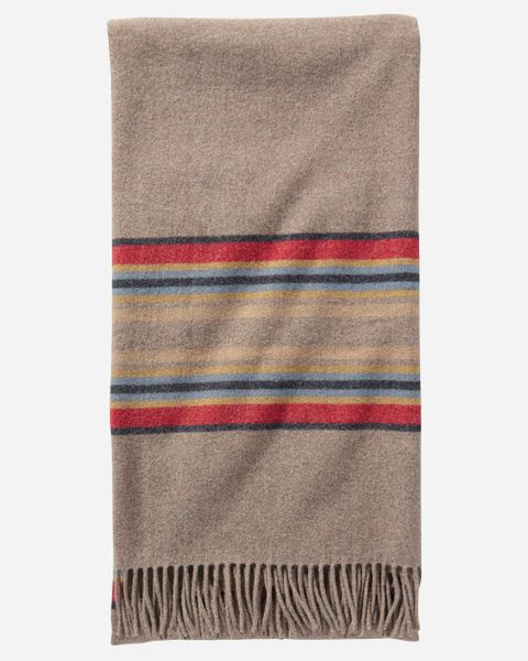 5th Ave Throw (Mineral Umber)
