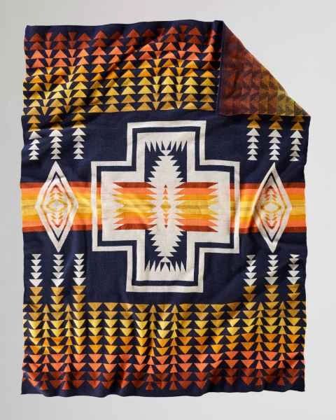 Harding Navy Knit Throw