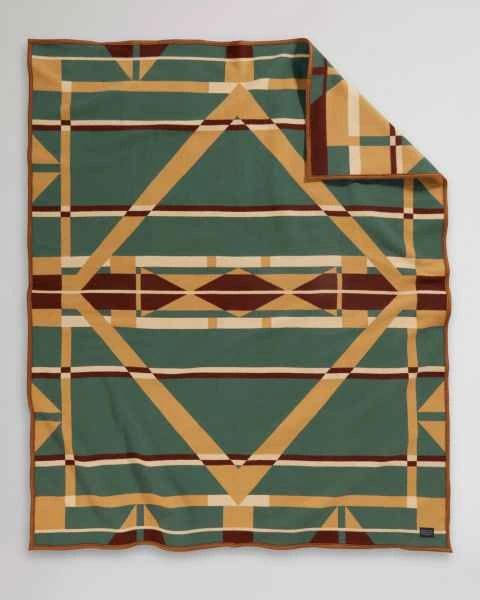 Cedar Canyon Robe Blanket