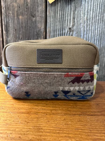 Highland Peak Carryall Pouch