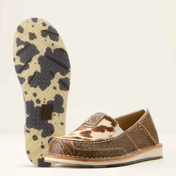 Tan Floral & Brindle Cruisers