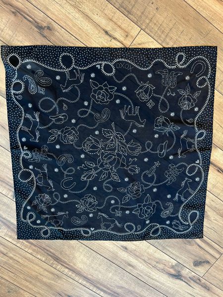 Camp Blanket Shorty Wild Rag