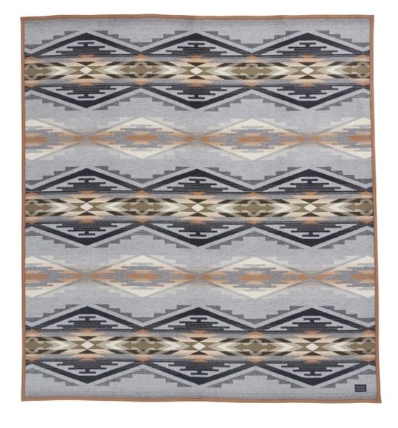 Pendleton Tumalo Ridge Robe Blanket