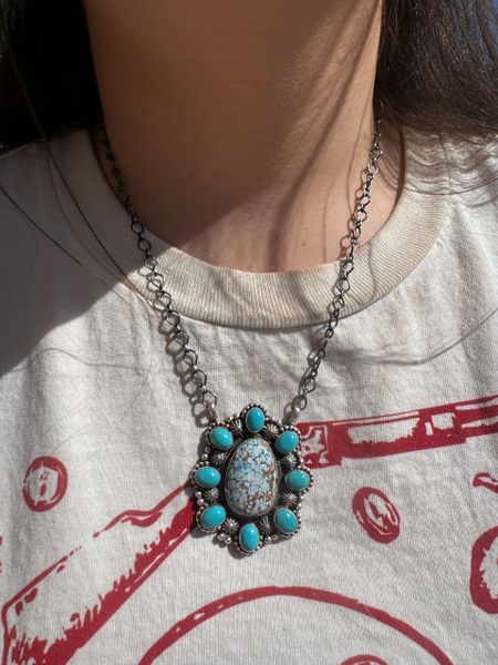 Golden Hills & Sleeping Beauty Necklace