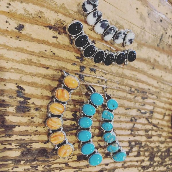 Large Earring Crawler