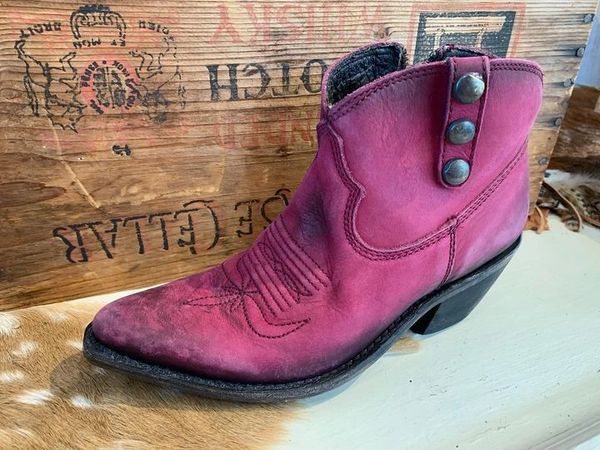 CLEARANCE Cora Boot