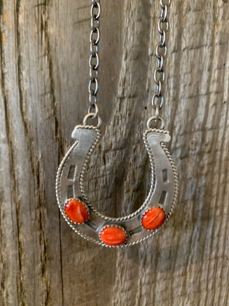 Horseshoe Necklace