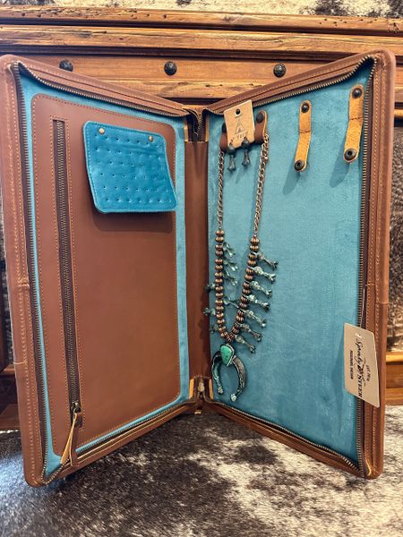 CLEARANCE Saddle Blanket Squash Case