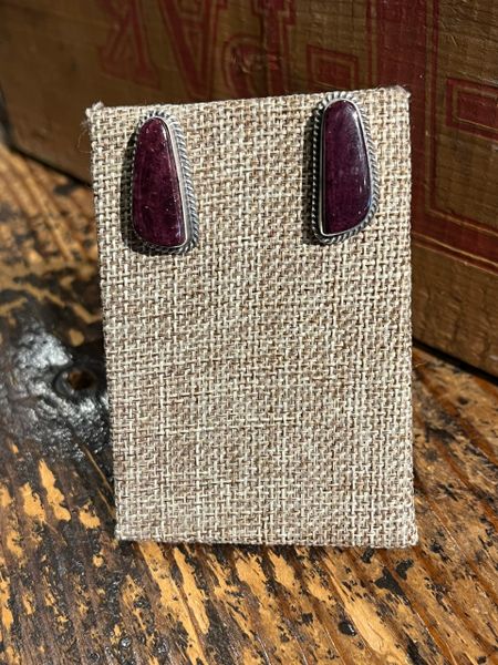 Spiny Oyster Stud Earrings