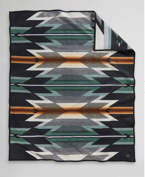 Oxford Wyeth Trail Blanket