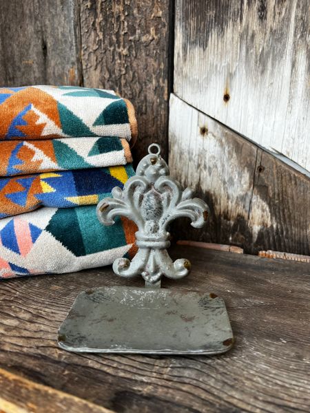 French Soap Holder (Tin)