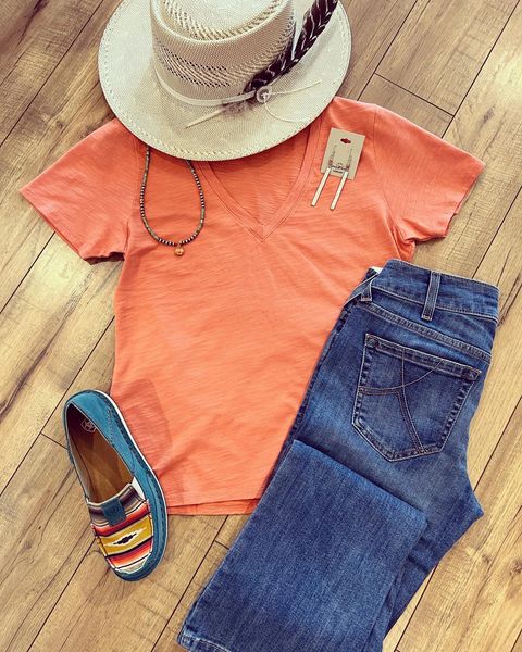 CLEARANCE Pendleton Short Sleeve V-Neck Tee Peach