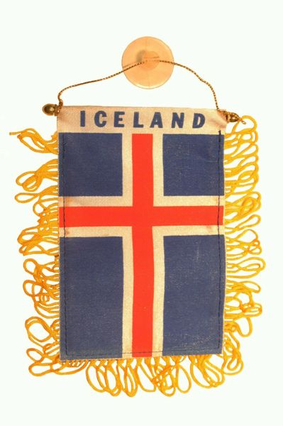 ICELAND Country Flag 4" x 6" Inch Mini BANNER W / Brass Staff & Suction