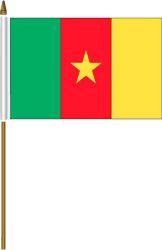 CAMEROON 4" X 6" INCHES MINI COUNTRY STICK FLAG BANNER ON A 10 INCHES PLASTIC POLE .. NEW AND IN A PACKAGE.