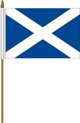 SCOTLAND St. ANDREW 4" X 6" INCHES MINI COUNTRY STICK FLAG BANNER ON A 10 INCHES PLASTIC POLE .. NEW AND IN A PACKAGE.