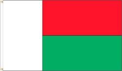 MADAGASCAR LARGE 3' X 5' FEET COUNTRY FLAG BANNER .. NEW AND IN A PACKAGE