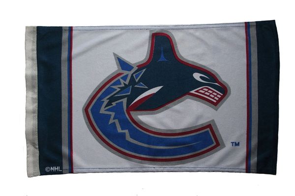 VANCOUVER CANUCKS 12" X 18" INCHES NHL HOCKEY LOGO HEAVY DUTY WITH SLEEVE WITHOUT STICK CAR FLAG .. NEW AND IN A PACKAGE