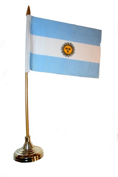 ARGENTINA 4" X 6" INCHES MINI COUNTRY STICK FLAG BANNER WITH GOLD STAND ON A 10 INCHES PLASTIC POLE .. NEW AND IN A PACKAGE.