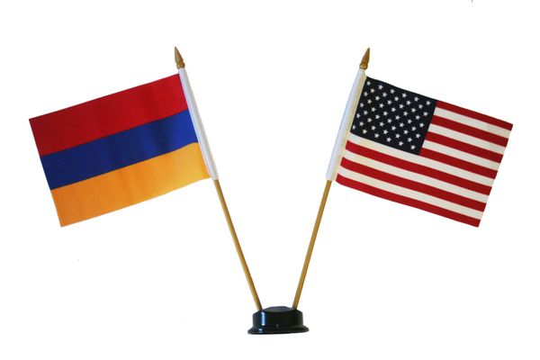 ARMENIA & USA SMALL 4" X 6" INCHES MINI DOUBLE COUNTRY STICK FLAG BANNER ON A 10 INCHES PLASTIC POLE .. NEW AND IN A PACKAGE