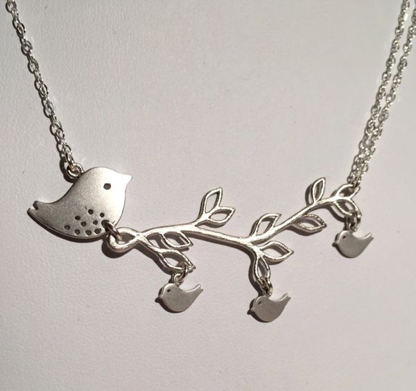 Mommy and Babies Bird Family in a Branch Necklace, Branch Necklace, Family Necklace,Mom Necklace, Grandma Neckalce, Baby Shower Necklace