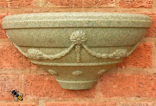 Garden Wall Planter Fence Trellis Patio Tub Basket Sandstone Colour