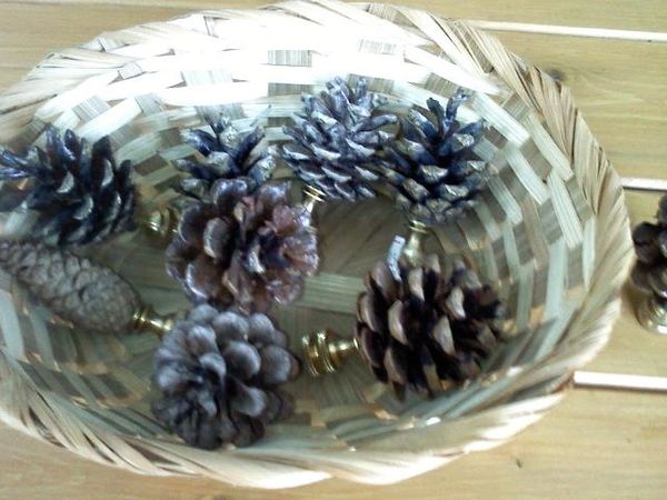 Pinecone lamp finial  Otter Lake Rustics Adirondack furnishings