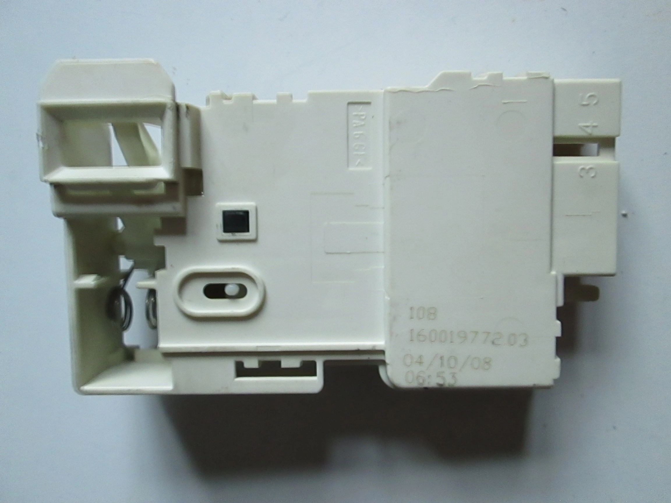 HOTPOINT CREDA Compatible Tumble Dryer DOOR CATCH LATCH Fits C00142619 