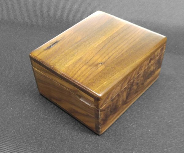 WALNUT TREASURE BOX