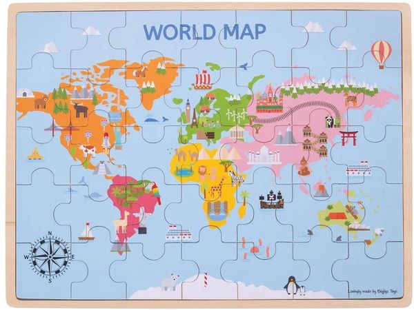 WOODEN WORLD MAP 35 Pieces