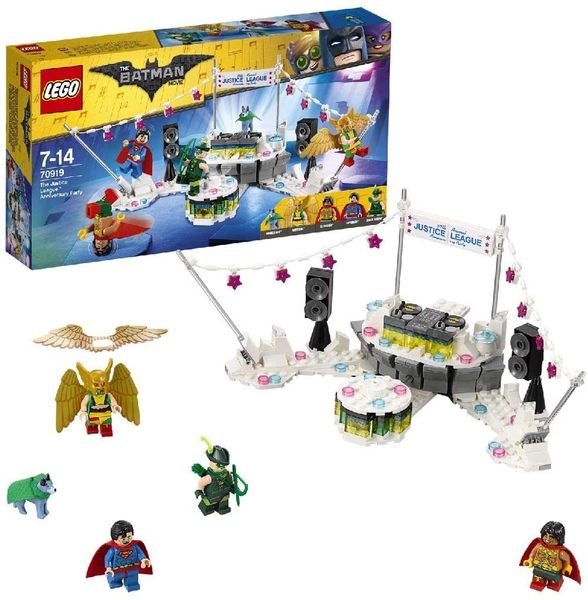 LEGO 70919 ..Batman Movie The Justice League Anniversary Party by LEGO