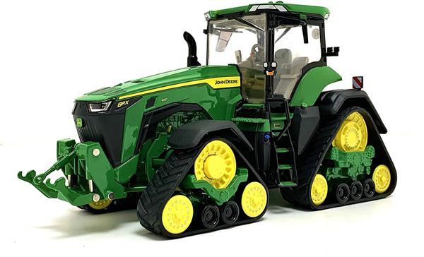 Britains 43249... John Deere 8RX 410 Highly Collectable