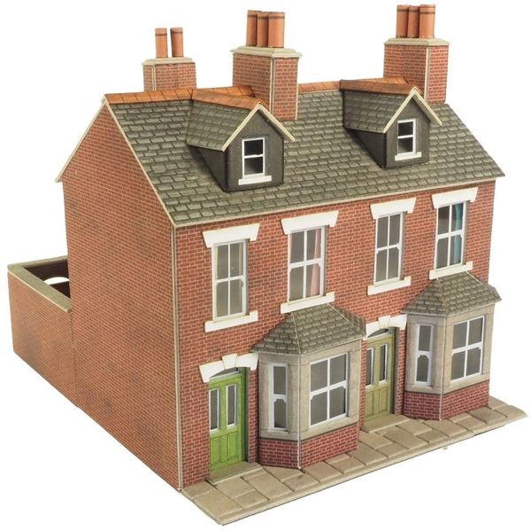 METCALFE...PO261 00/H0 SCALE TERRACED HOUSES IN RED BRICK