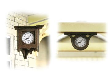 PO515 00/H0 SCALE STATION CLOCKS