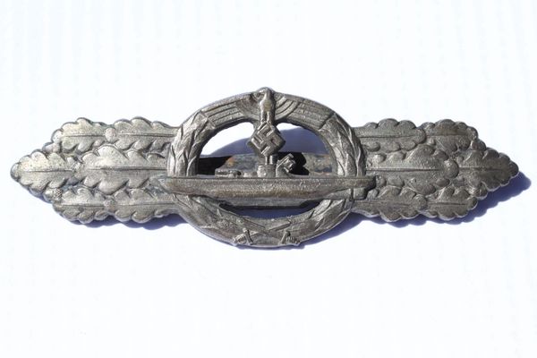 Awards & Medals: U-Boat Front Clasp in Silver