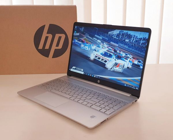 Hp Intel Core I5 10th Gen 15 6 Laptop 8gb Ram 256gb Ssd Red House Computers