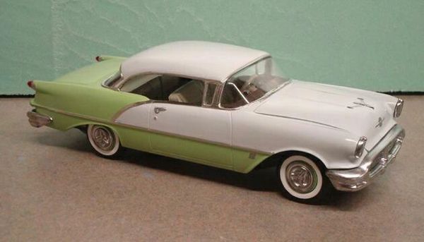 Model Car World Automotive Paint Guide