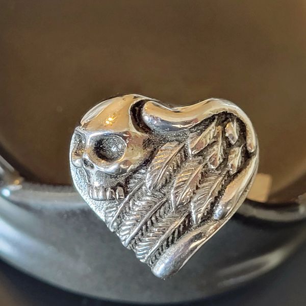 Ring - skull with wing