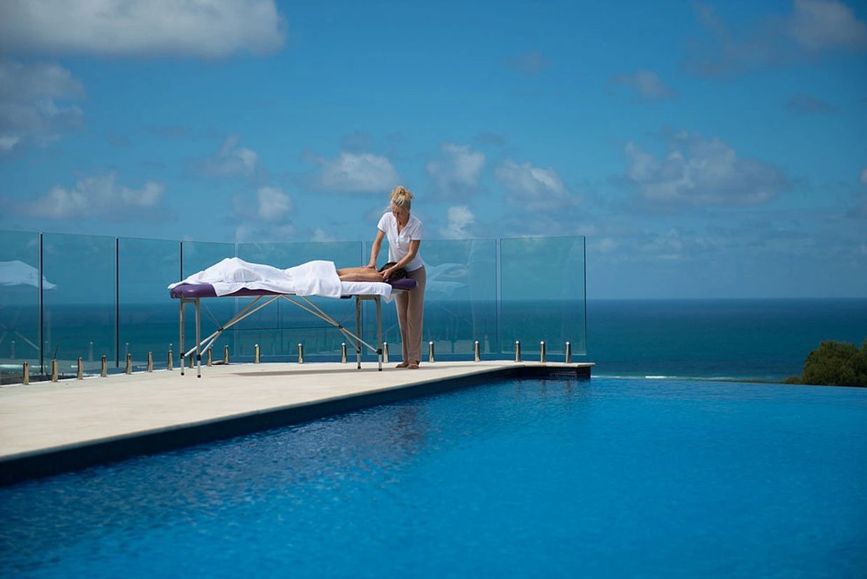 Miami Beach outcall mobile massage, Miami Beach in-room massage, Miami hotel massage, Miami in-home 